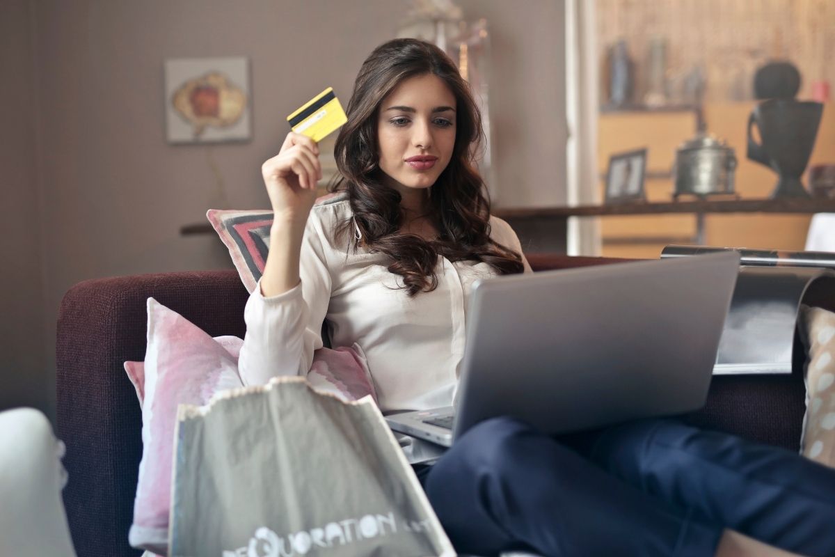 Aprenda negativar clientes noSCPC
